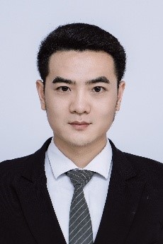 滕坤旭.jpg